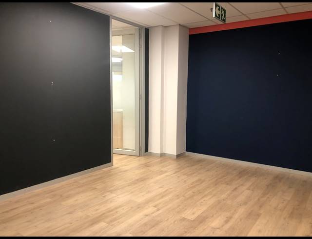 863M² OFFICE TO LET IN ROSEBANK